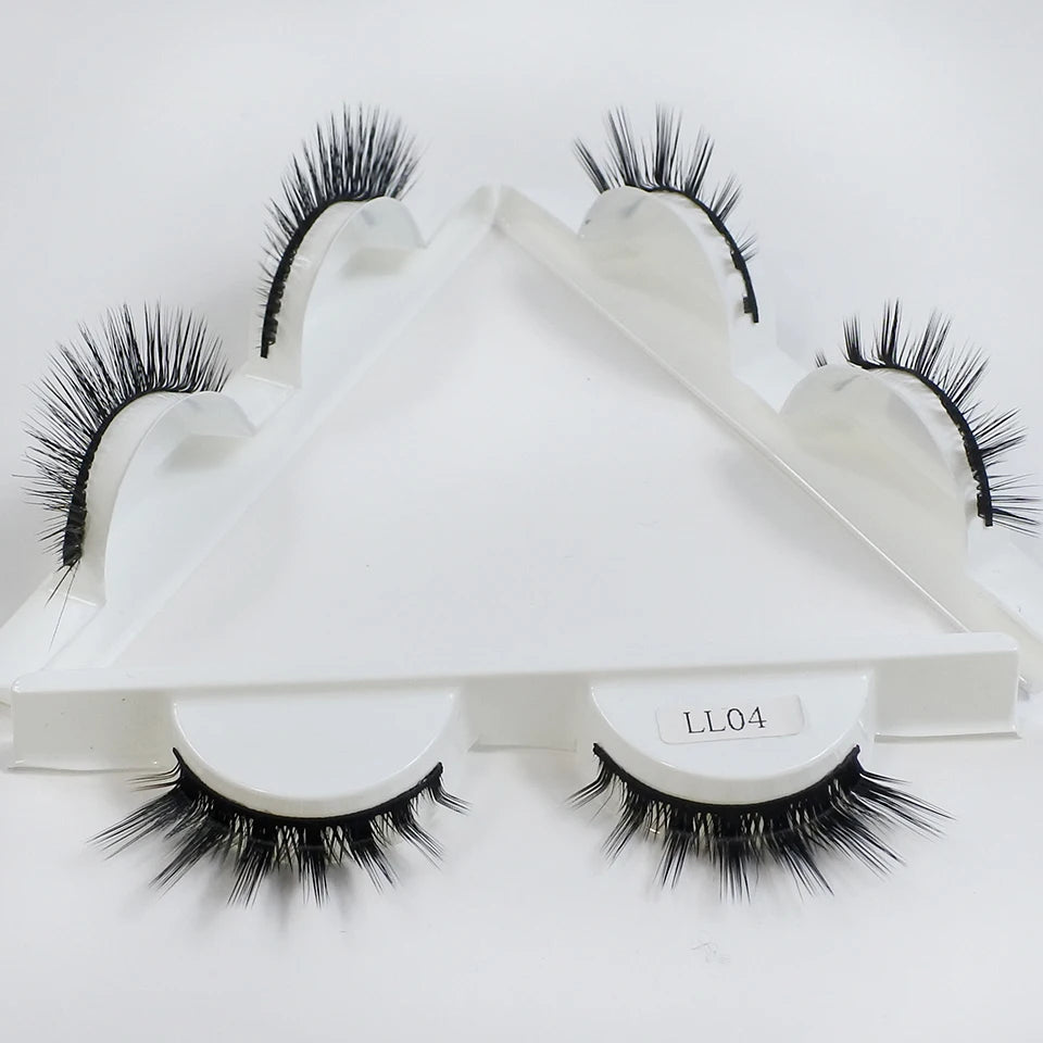 RED SIREN L Shape Cat Eye Lashes