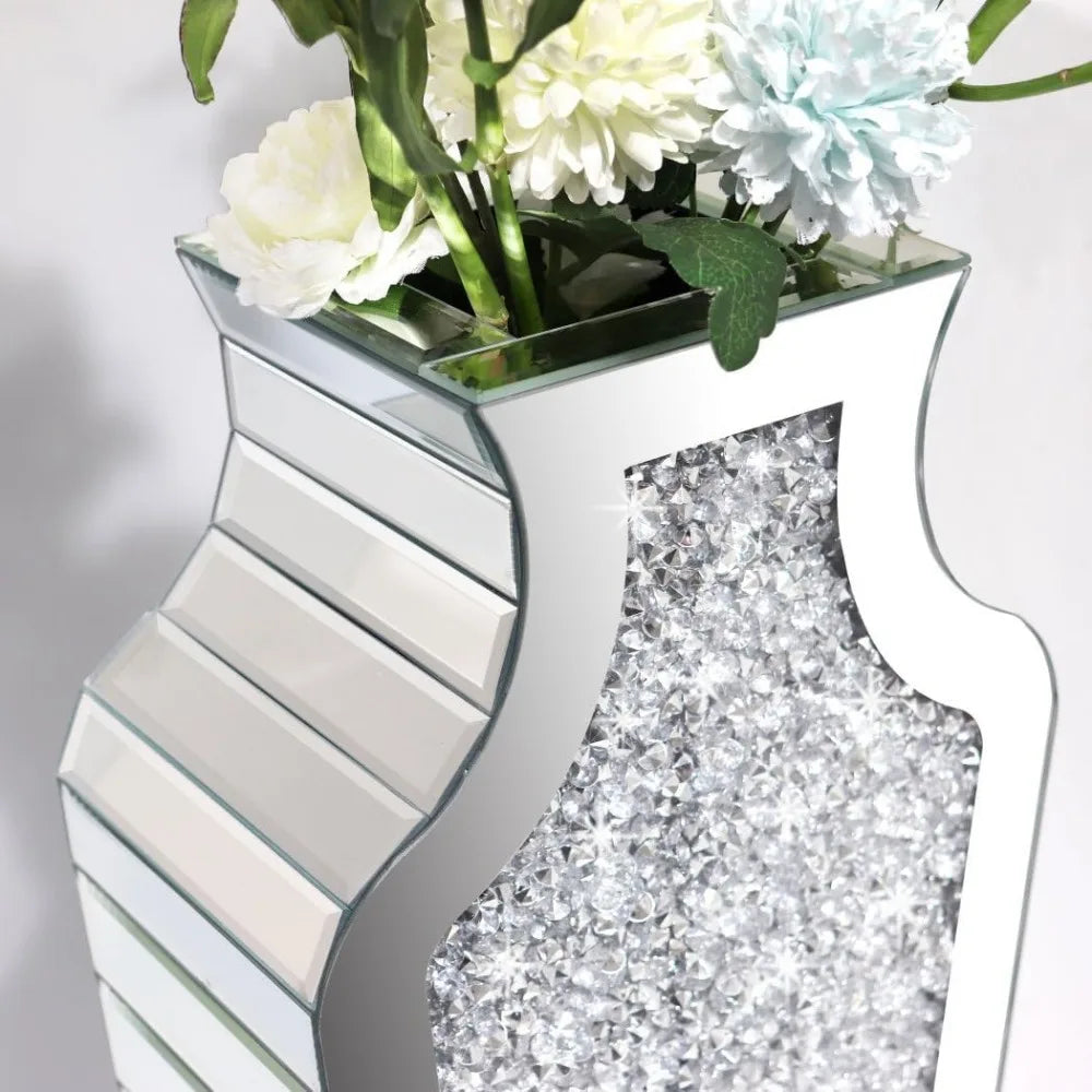 Vase Fragmented Diamond Mirror