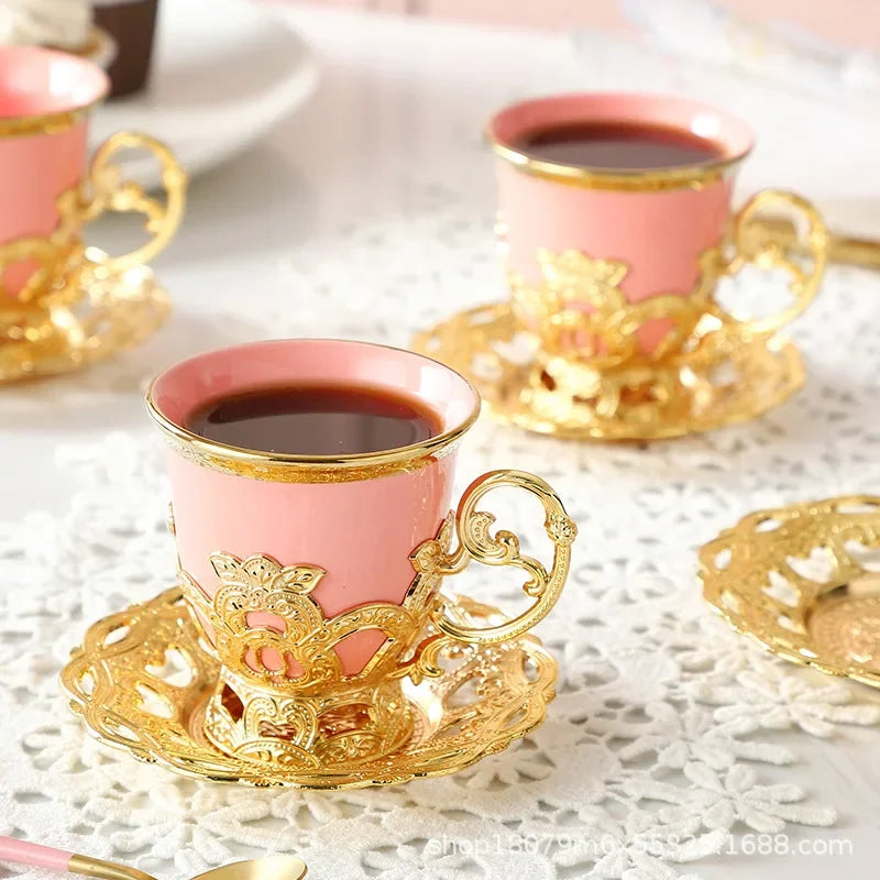 European style gold rim set