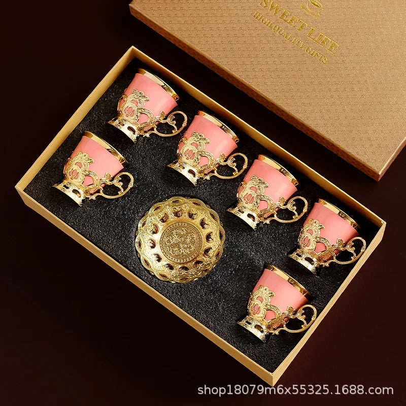 European style gold rim set