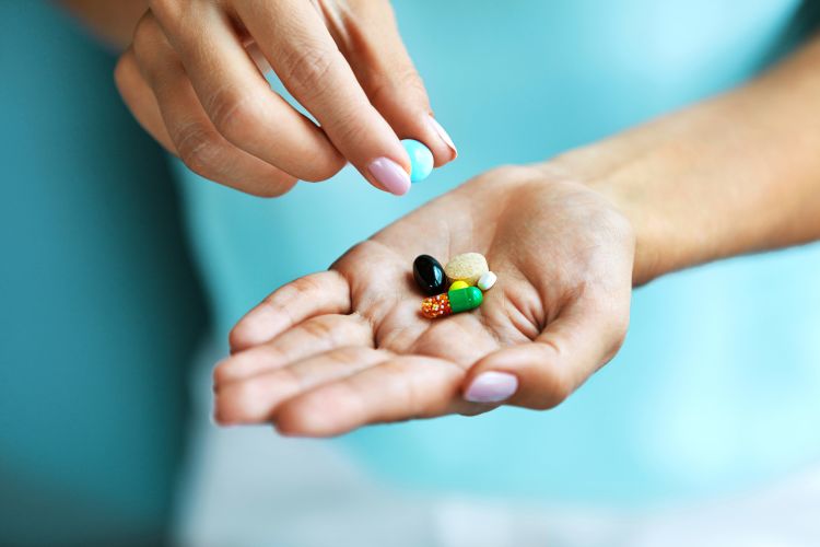 Vitamins & Supplements