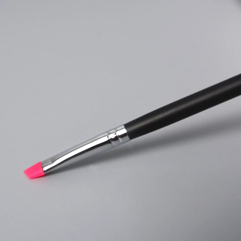 Professional Silicone Bevel Eyeliner Brush