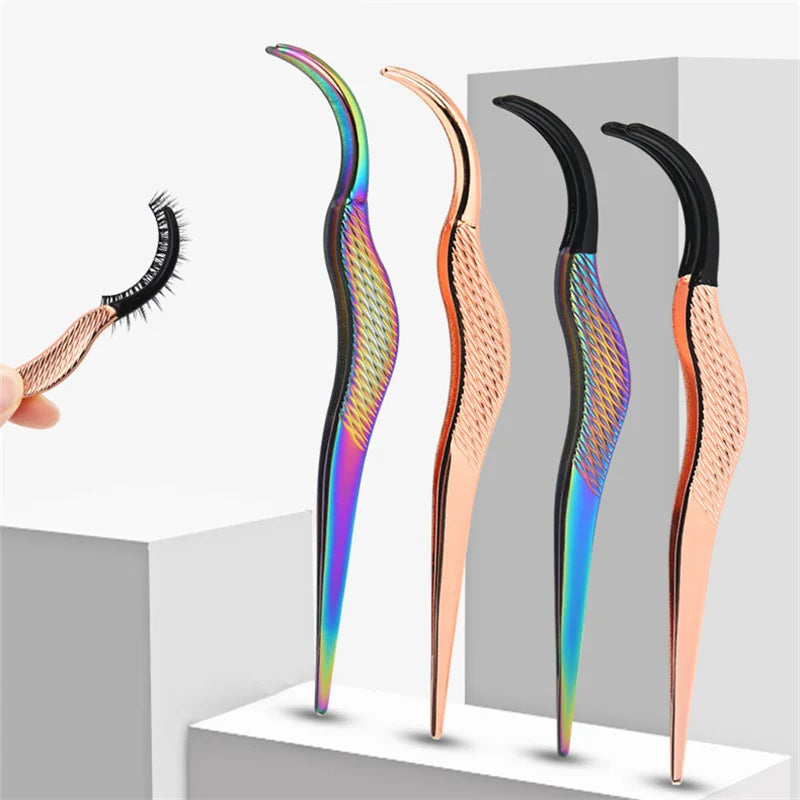 Pretty Eyelash Applicator Tool