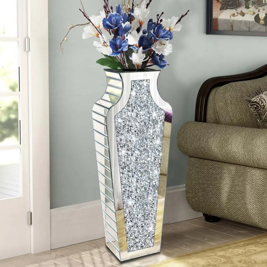 Vase Fragmented Diamond Mirror