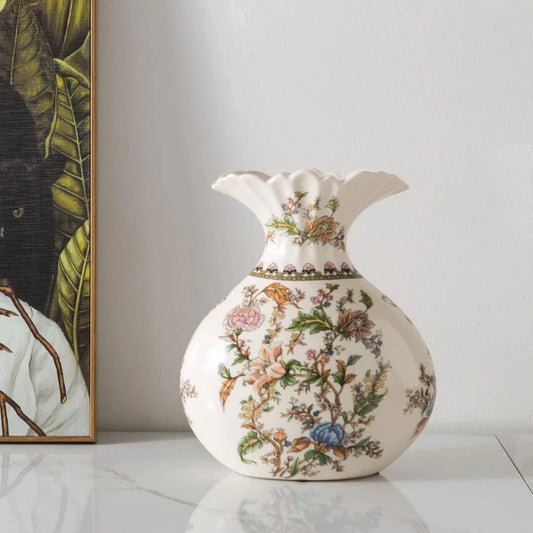 Creative ceramic vase