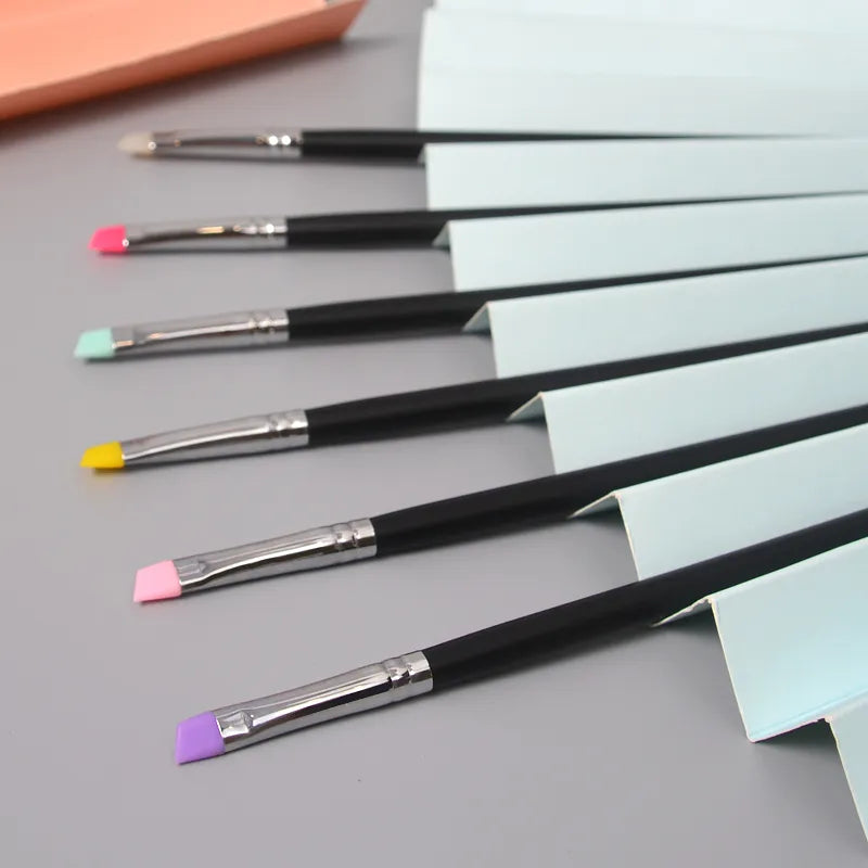 Professional Silicone Bevel Eyeliner Brush