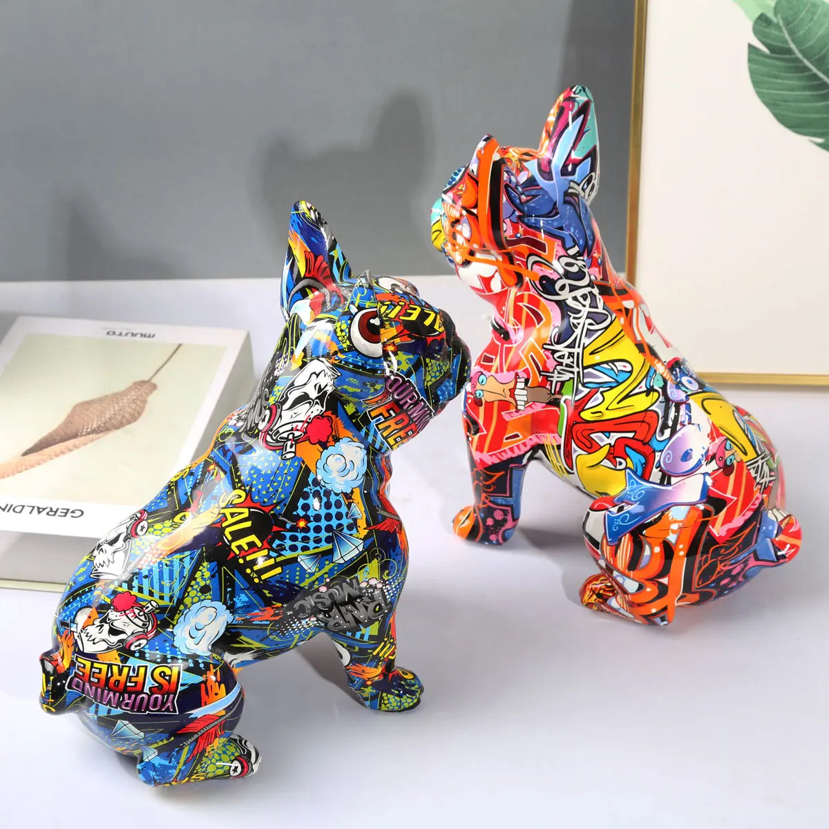 Creative Nordic Painting Art Statue