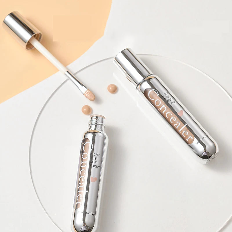 MACK ANDY Light Mist Soft Focus Concealer