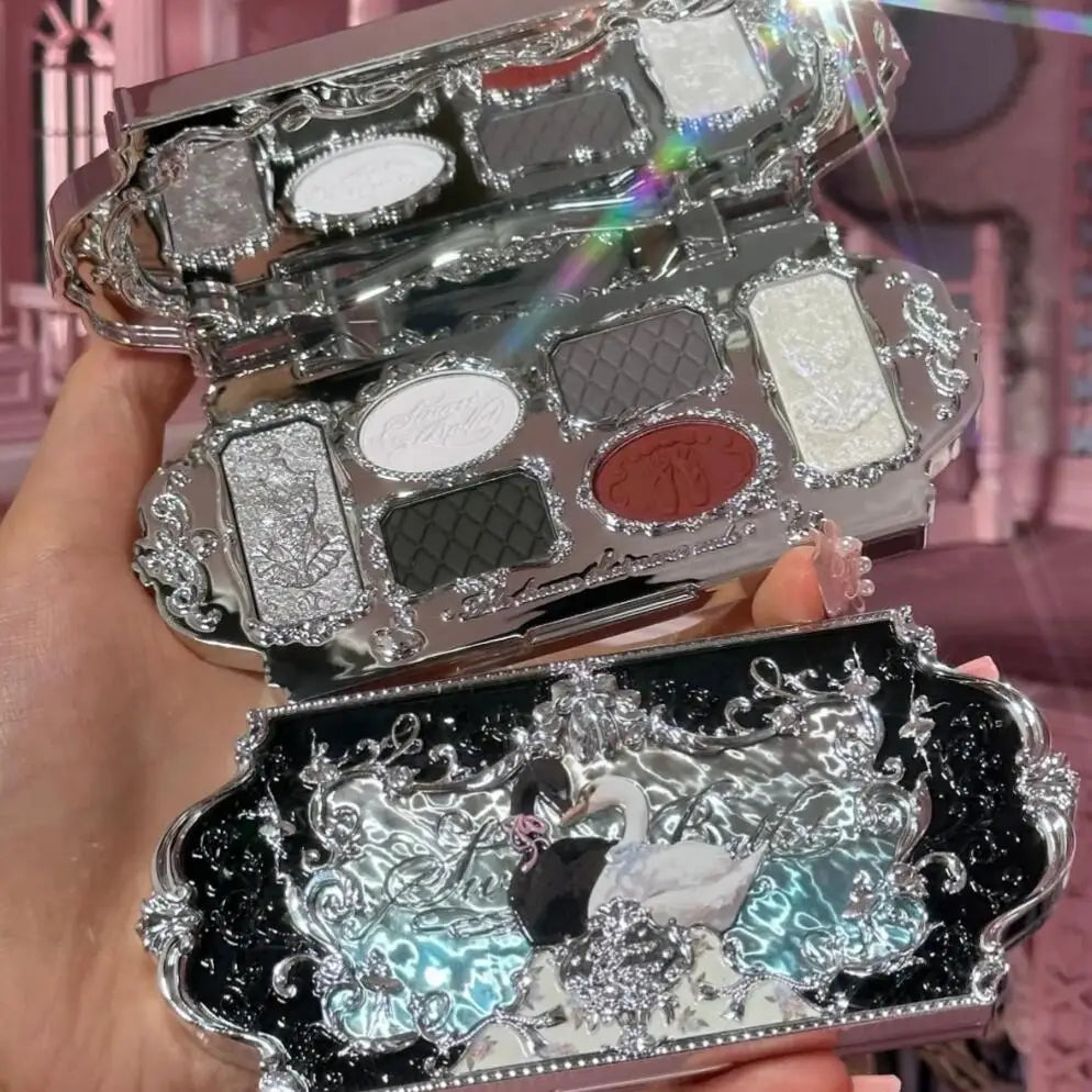 Flower Knows Swan Ballet Eyeshadow Palette