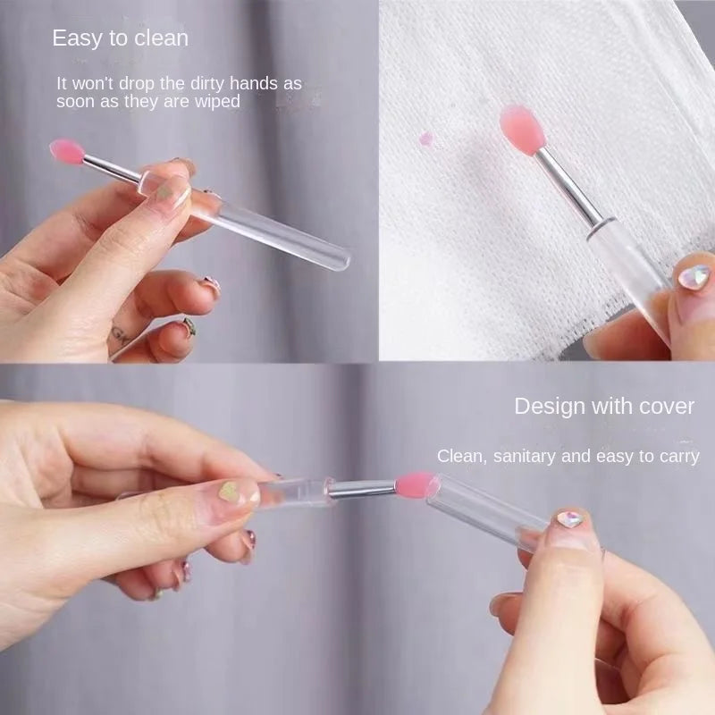 Portable Silicone Lip Brush With Cover