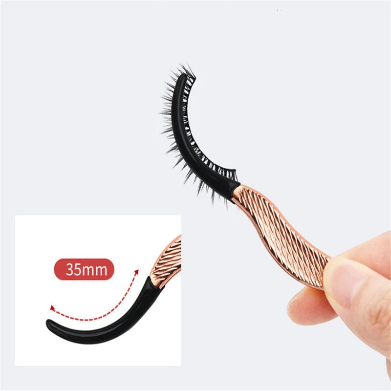 Pretty Eyelash Applicator Tool